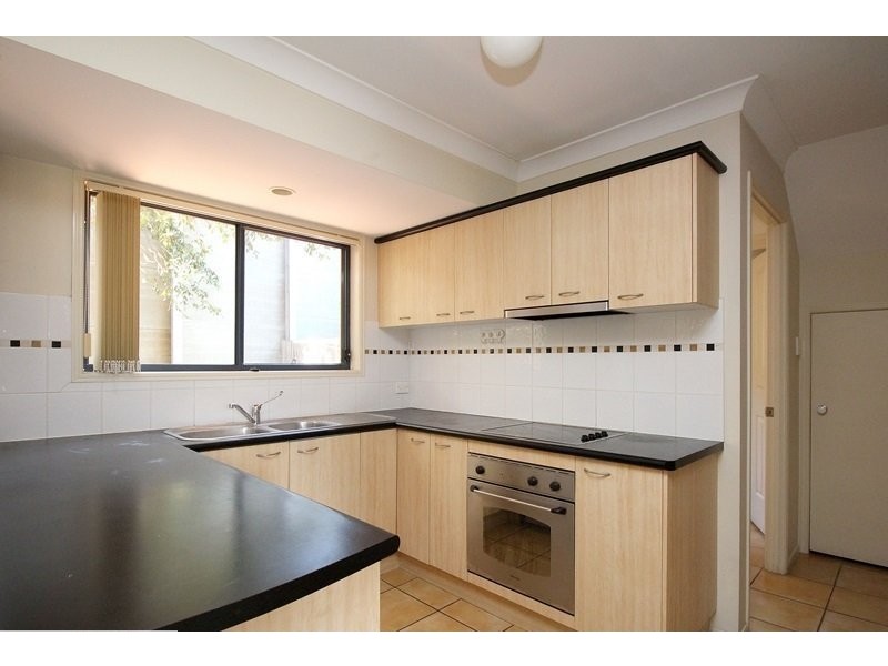 26 Buckingham Place, Eight Mile Plains QLD 4113