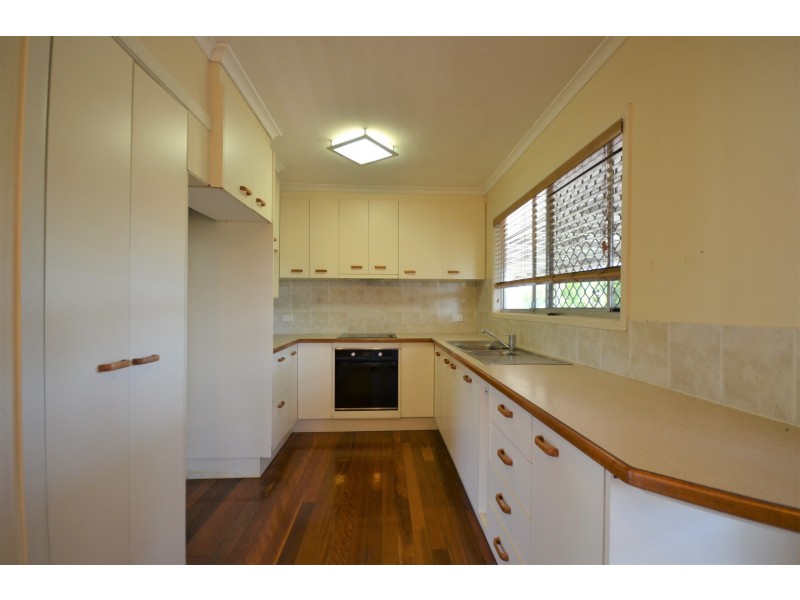 47 Grout St, Macgregor QLD 4109