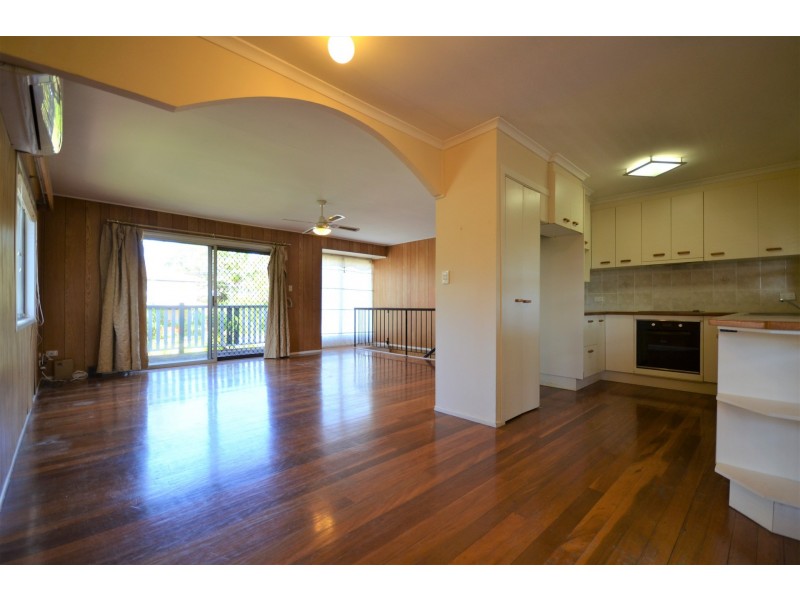 47 Grout St, Macgregor QLD 4109