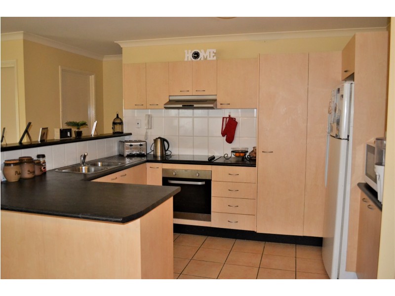 1-15 Santa Isobel Blvd, Pacific Pines QLD 4211