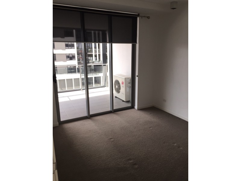 506/159 Logan road, Woolloongabba QLD 4102