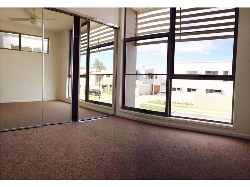 70 Florabella Drive, Robina QLD 4226