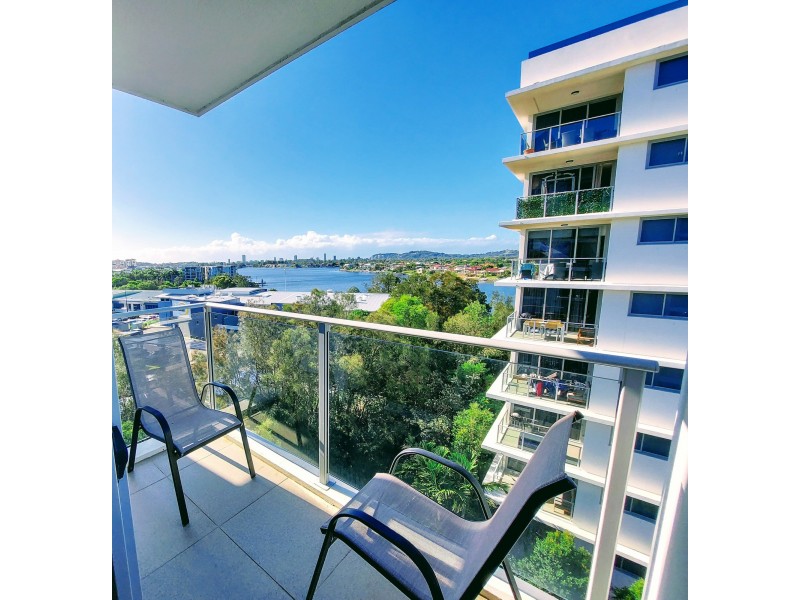 162/33 Lakefront Crescent, Varsity Lakes QLD 4227