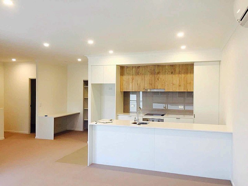 20/3010 The Boulevard, Carrara QLD 4211