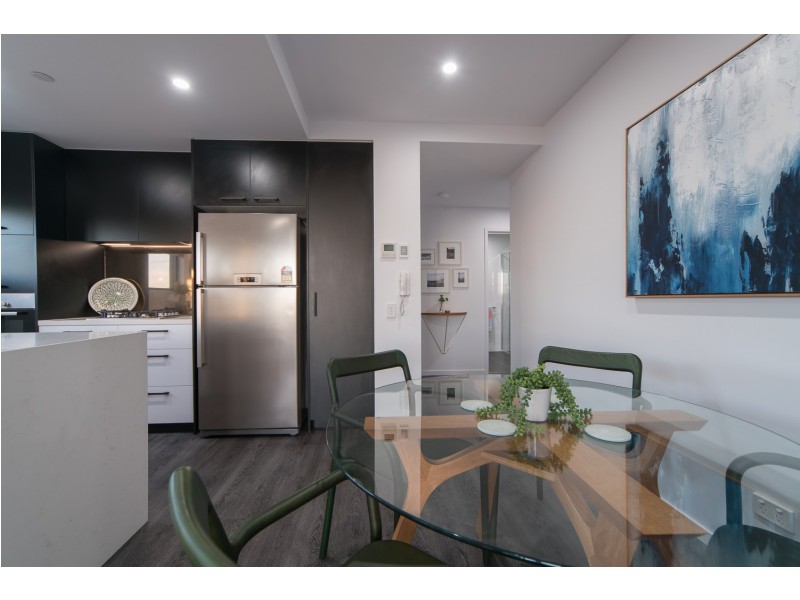 708/28 Wolseley Street, Woolloongabba QLD 4102