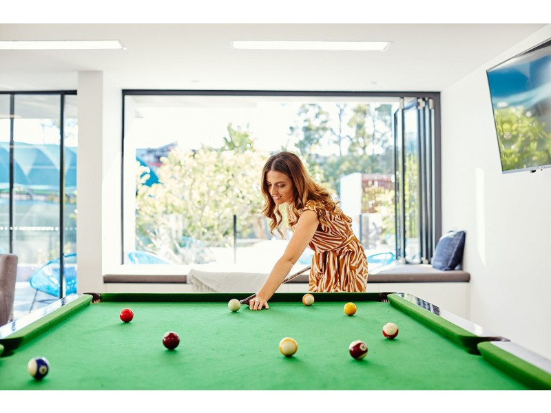 1 Hart Street, Ashmore QLD 4214