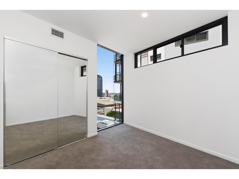 1810/22-28 Merivale Street, South Brisbane QLD 4101