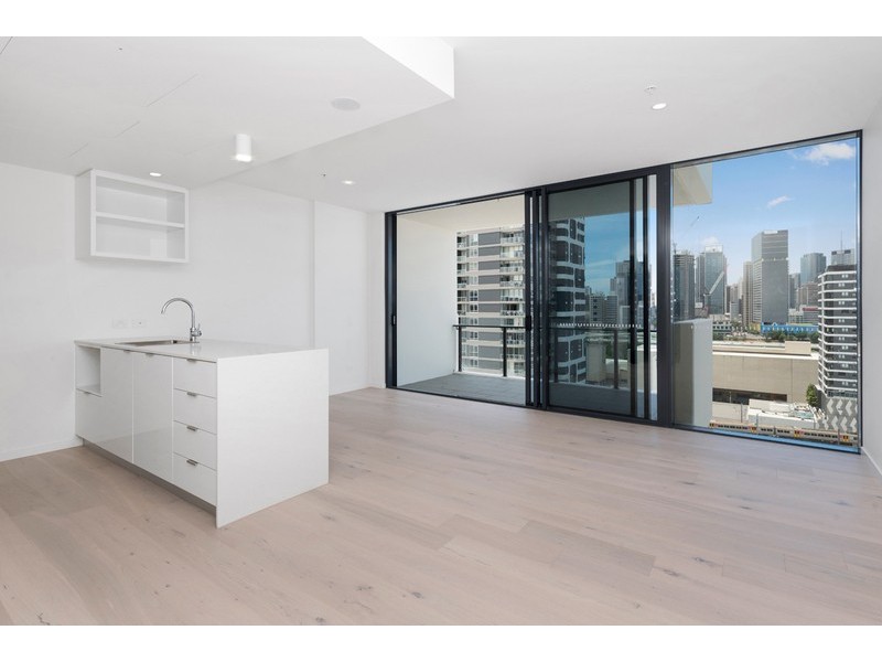 IVY 701/22 Merivale Street, South Brisbane QLD 4101