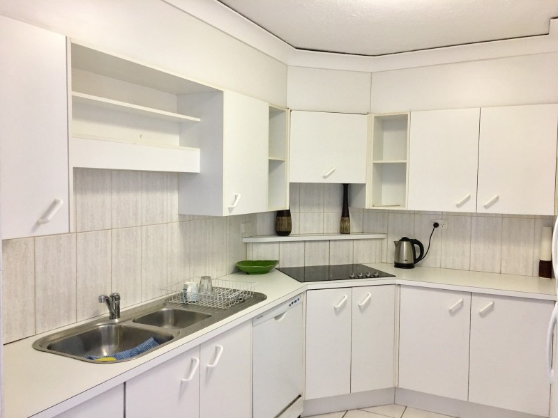 50 Old Burleigh Road, Surfers Paradise QLD 4217