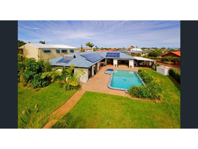 11 salamau street, Runaway Bay QLD 4216