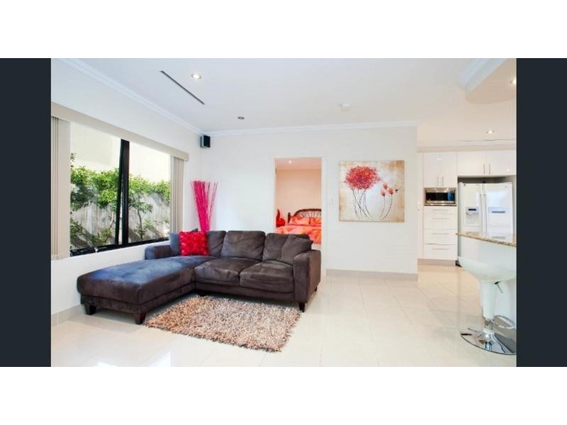 11 salamau street, Runaway Bay QLD 4216