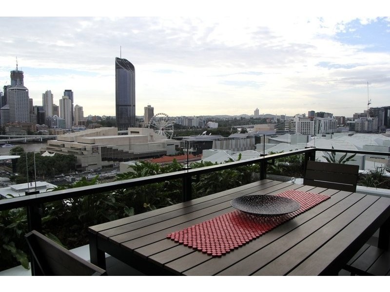 EVE 1404/28 Merivale Street, South Brisbane QLD 4101