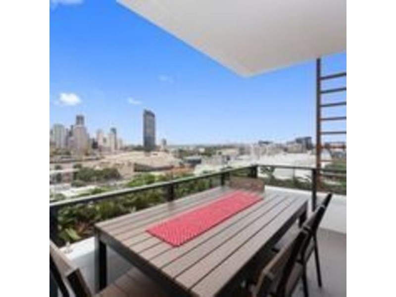 EVE 1404/28 Merivale Street, South Brisbane QLD 4101