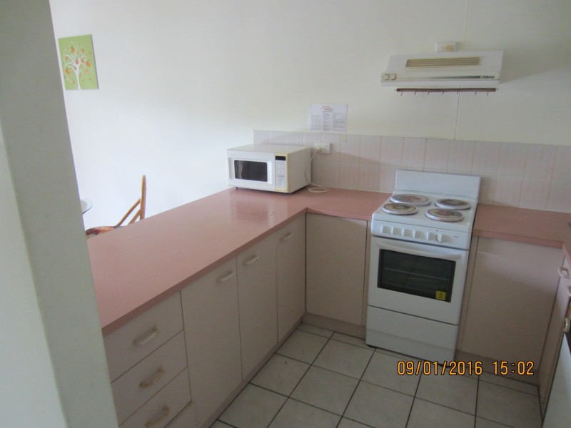 230/191 mcleod street, Cairns North QLD 4870