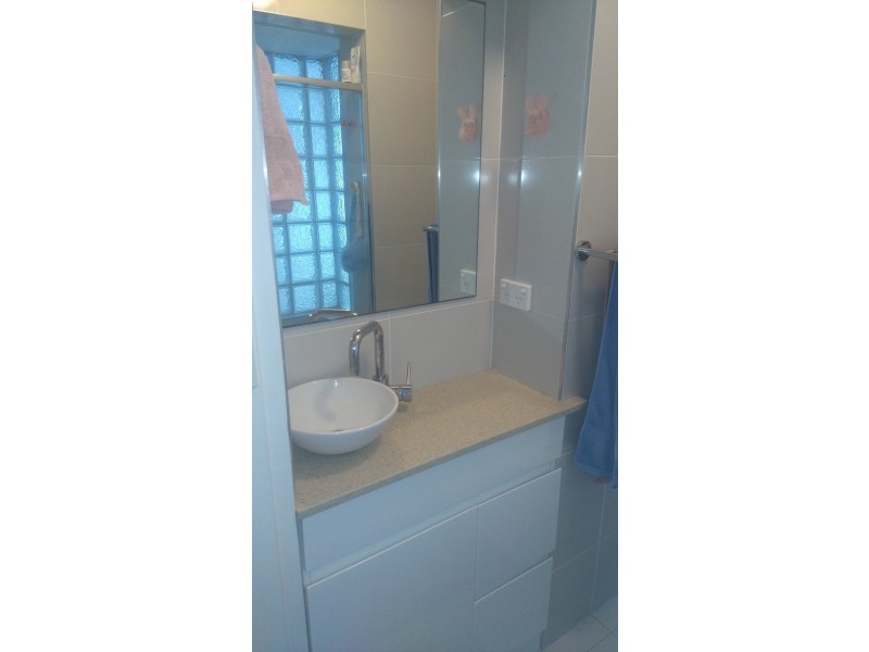 29 Northcliffe Terrace, Broadbeach QLD 4218