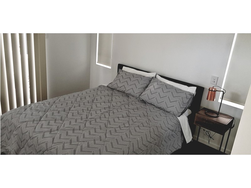 8/127 Grosvenor Street, Morningside QLD 4170