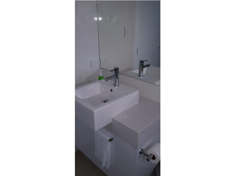 8/127 Grosvenor Street, Morningside QLD 4170