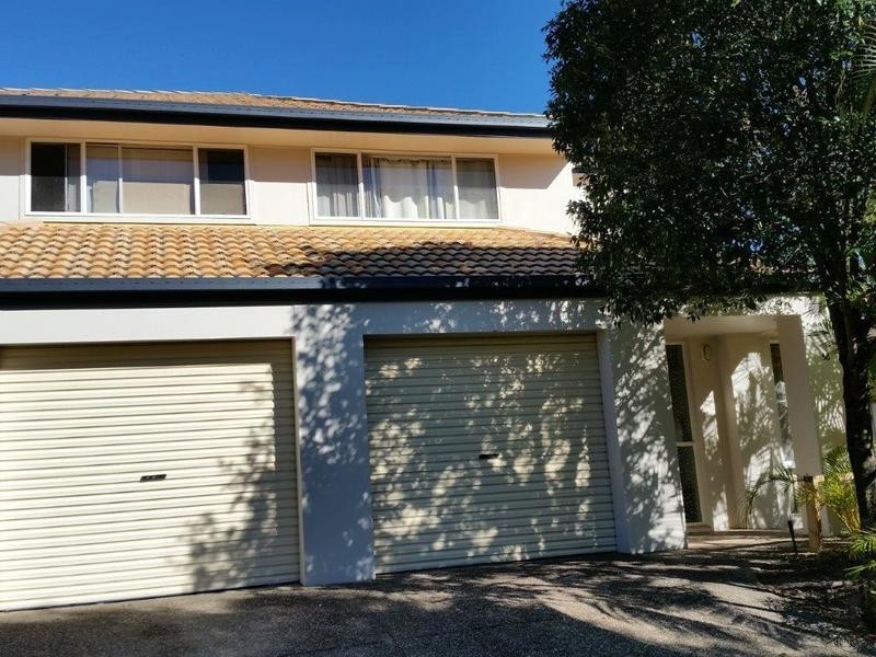 19 Harrow Place, Arundel QLD 4214