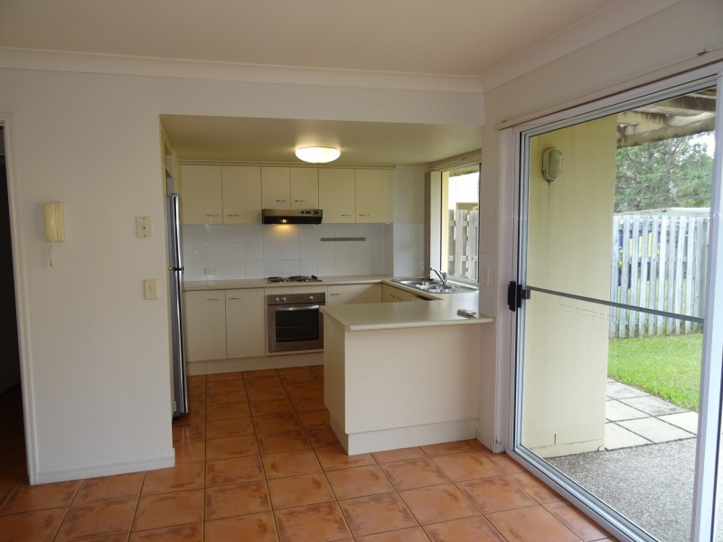 19 Harrow Place, Arundel QLD 4214