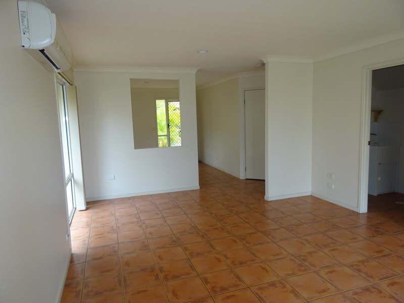 19 Harrow Place, Arundel QLD 4214