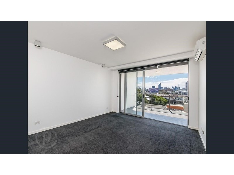 503/159 Logan Road, Woolloongabba QLD 4102