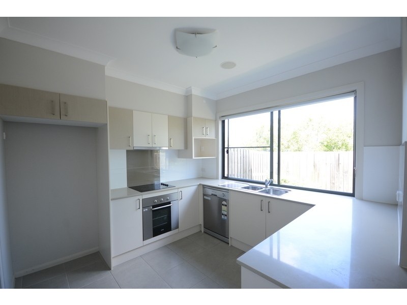 7 Lucy Street, Marsden QLD 4132