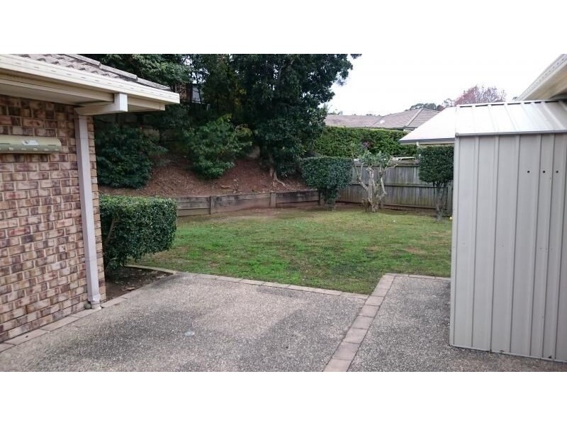 8 Michelangelo Cres, Mackenzie QLD 4156