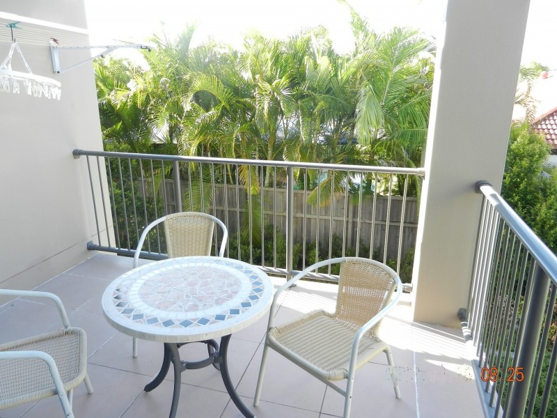 20/1 Acacia Court, Robina QLD 4226