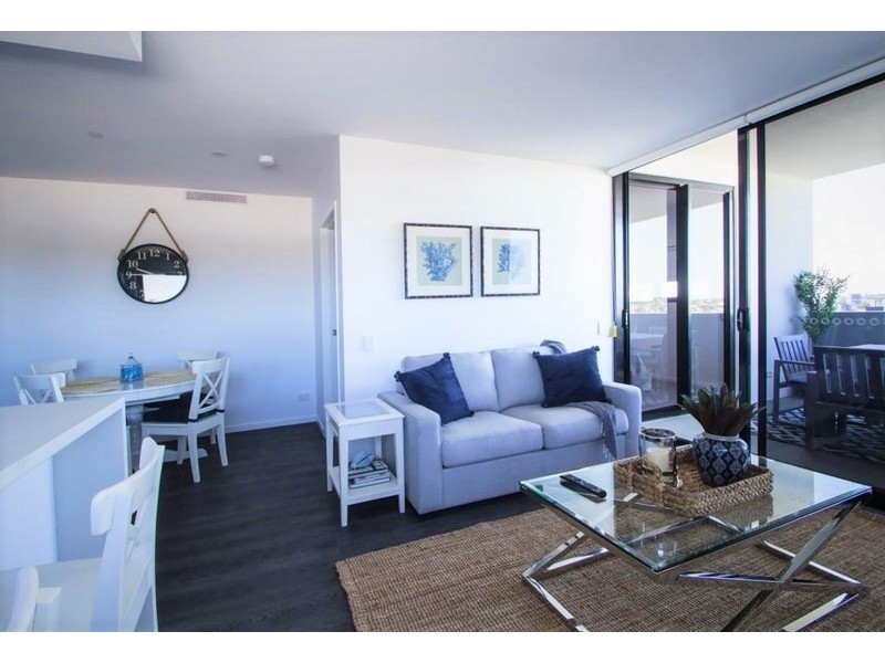 308/28 Wolseley Street, Woolloongabba QLD 4102