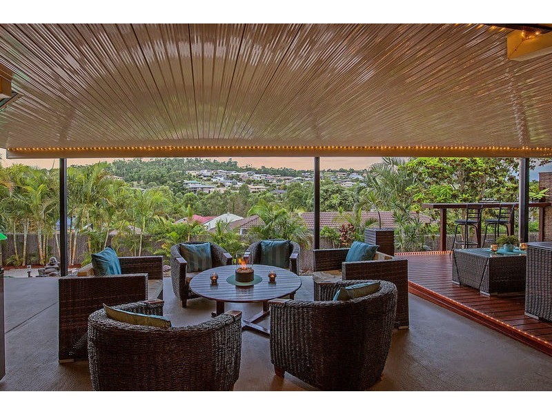 9 Blackheath Terrace, Pacific Pines QLD 4211