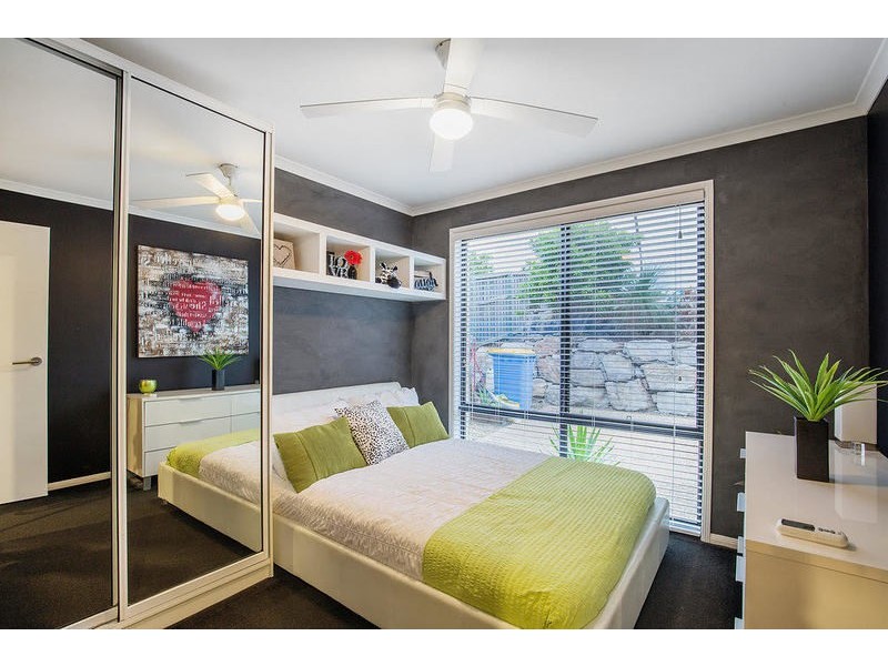 9 Blackheath Terrace, Pacific Pines QLD 4211