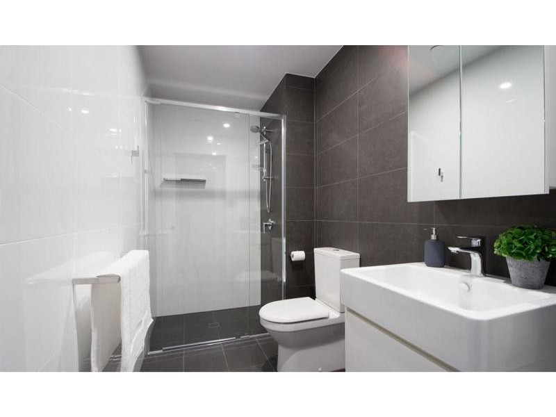 1/28 Wolseley Street, Woolloongabba QLD 4102