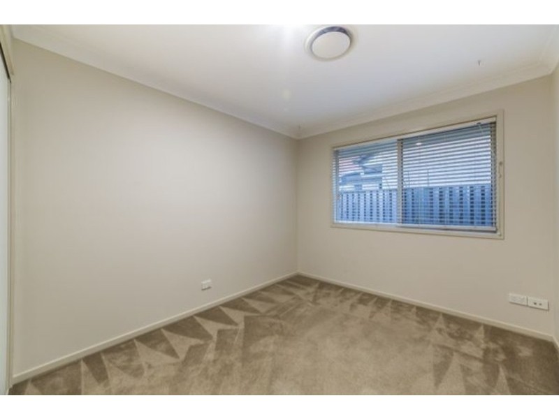 22 Aviation Avenue, Upper Coomera QLD 4209