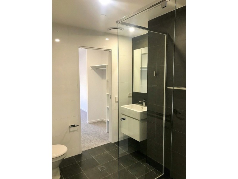 112/28 Wolseley Street, Woolloongabba QLD 4102