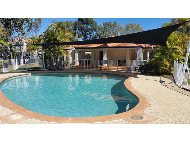 19 Harrow Pl., Arundel QLD 4214