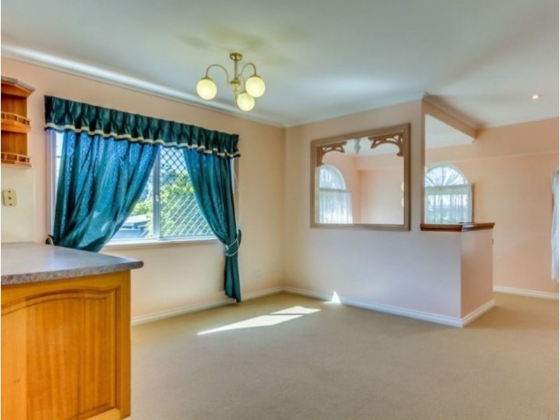 5 Nidalla Street, Macgregor QLD 4109