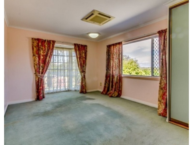 5 Nidalla Street, Macgregor QLD 4109