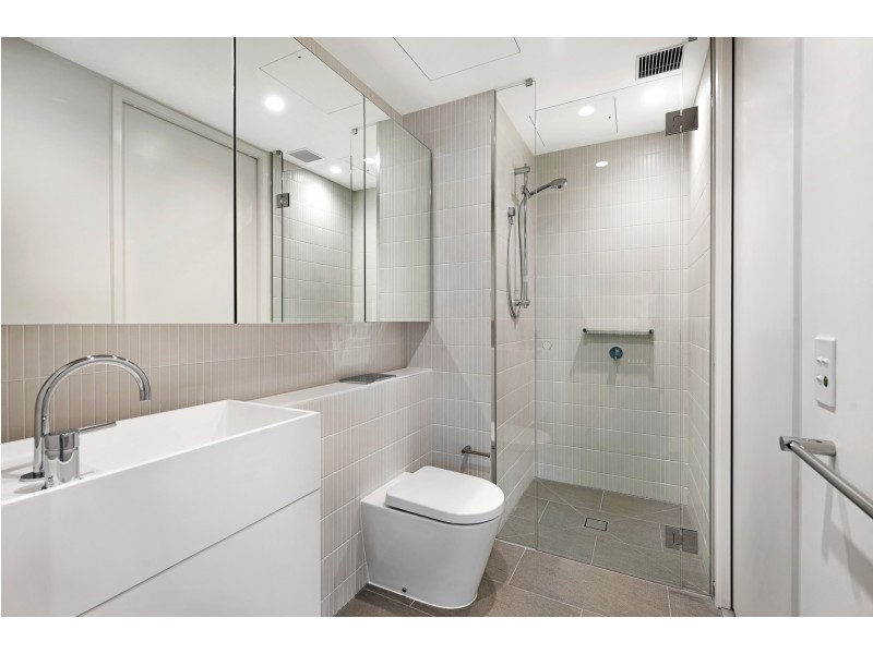 70 Southbank Boulevard, Southbank VIC 3006