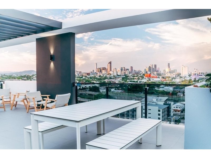 8/28 Wolseley Street, Woolloongabba QLD 4102