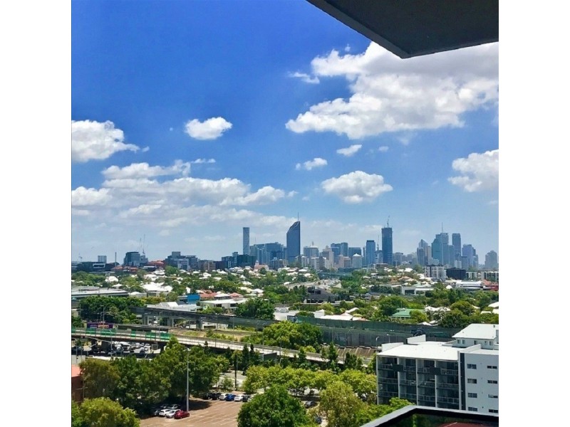 802/28 Wolseley Street, Woolloongabba QLD 4102
