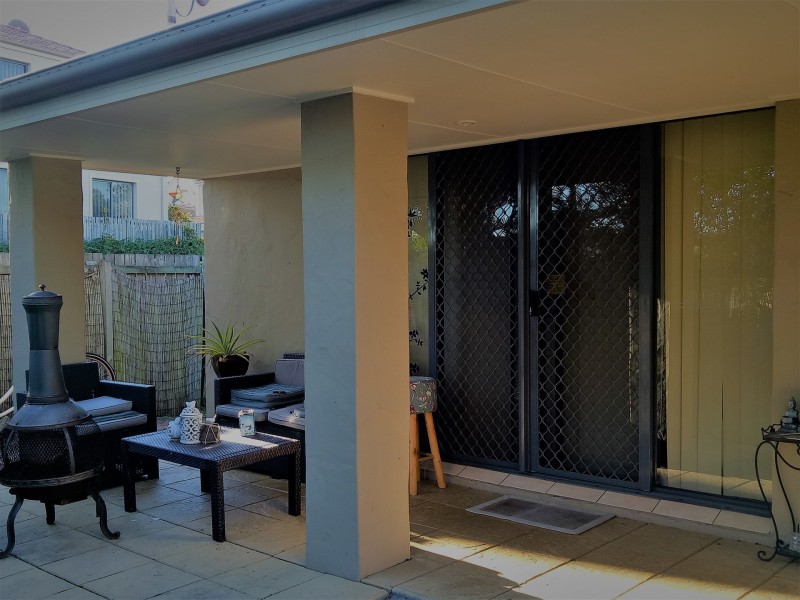 Pacific Pines QLD 4211