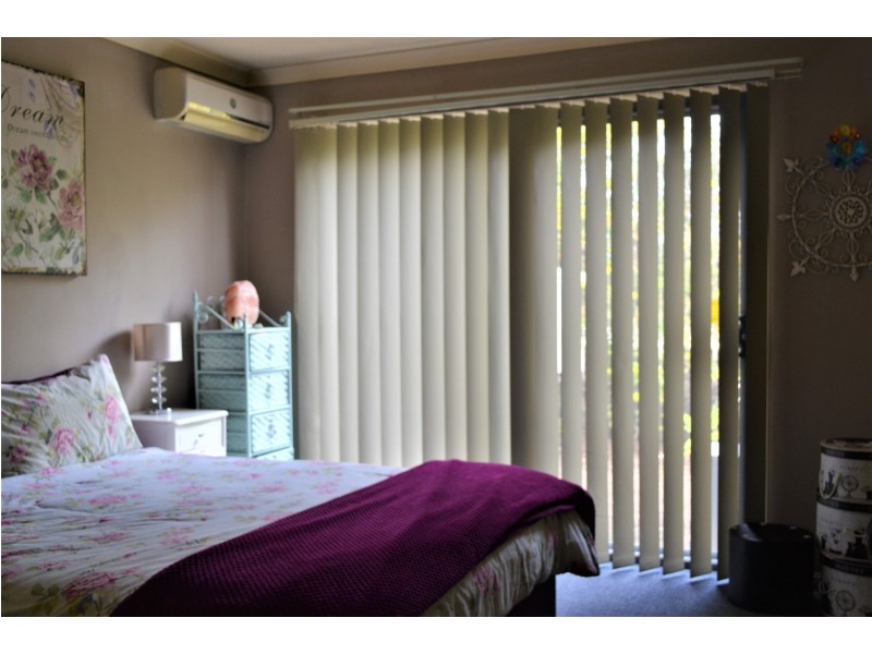 Pacific Pines QLD 4211