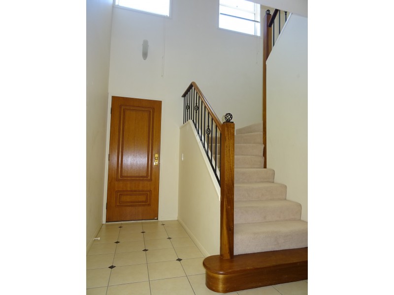 25/99-101 Heeb Street, Ashmore QLD 4214