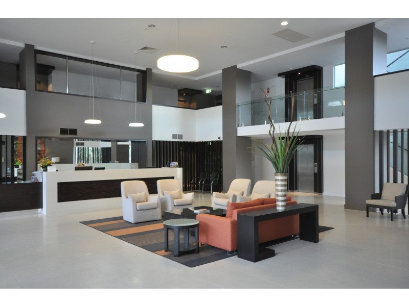 120/1-7 Moores Crescent, Varsity Lakes QLD 4227