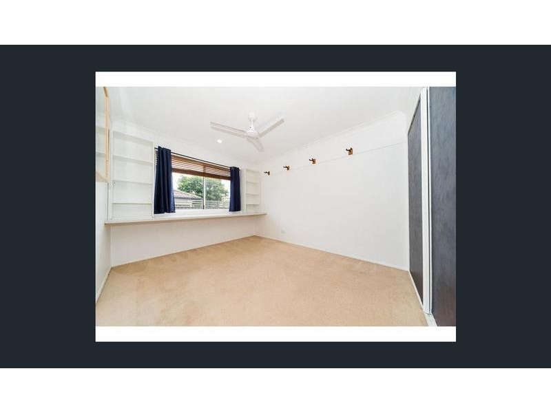 16 Pandora Crescent, Pacific Pines QLD 4211