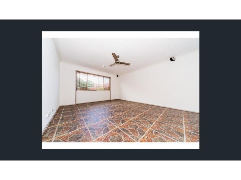 16 Pandora Crescent, Pacific Pines QLD 4211