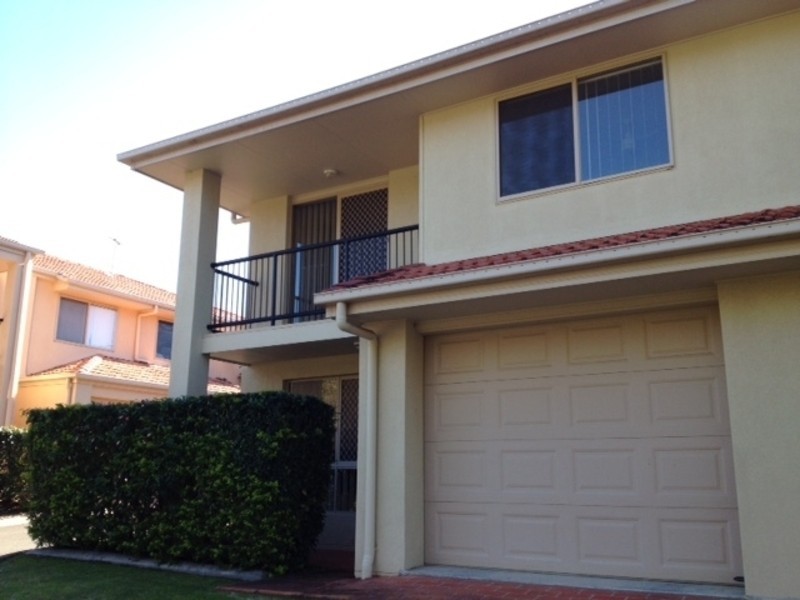 28 Coora Street, Wishart QLD 4122