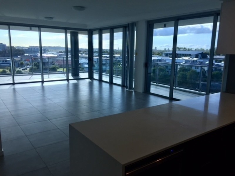 2411/397 Christine Ave, Varsity Lakes QLD 4227