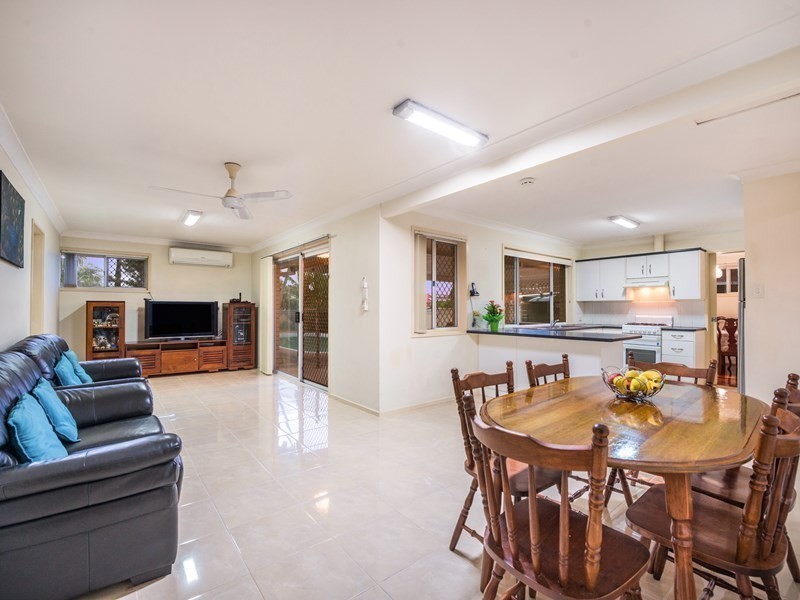 16 Falstaff Street, Sunnybank Hills QLD 4109