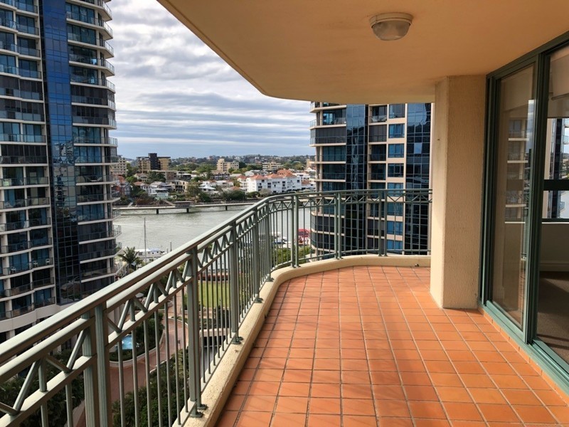 1 GOODWIN STREET, Kangaroo Point QLD 4169
